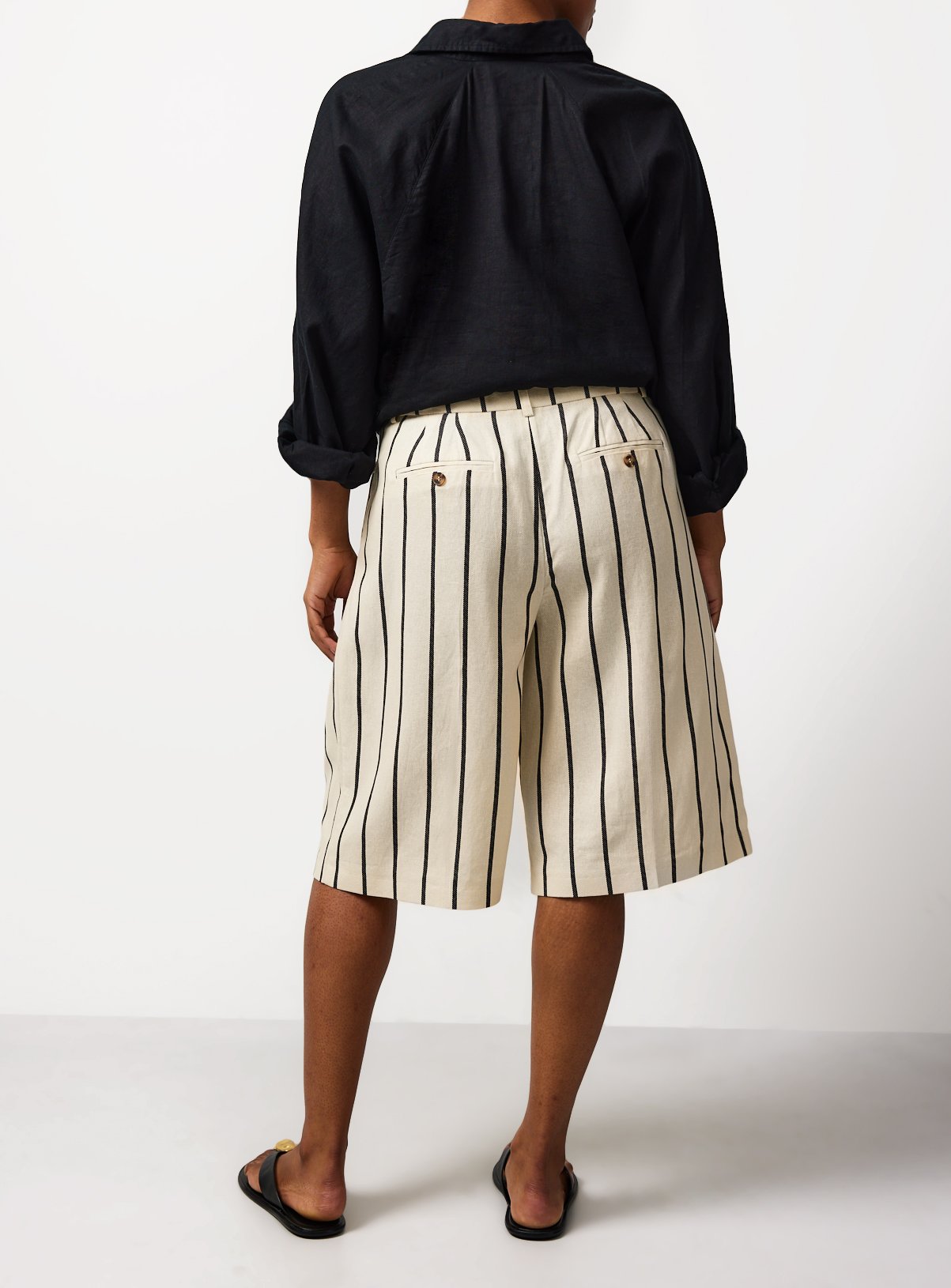 Cream Stripe Tailored Linen Blend Jorts 10 - Image 4 thumbnail